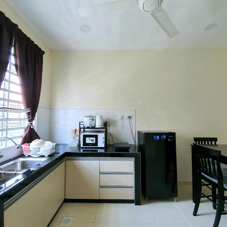 Homestay By Naf كوانتان المظهر الخارجي الصورة